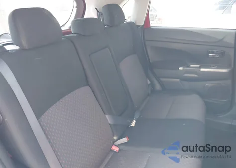 2019 Mitsubishi Outlander Sport 2.0 Es z USA, uszkodzony, nr VIN JA4AP3AU1KU032125